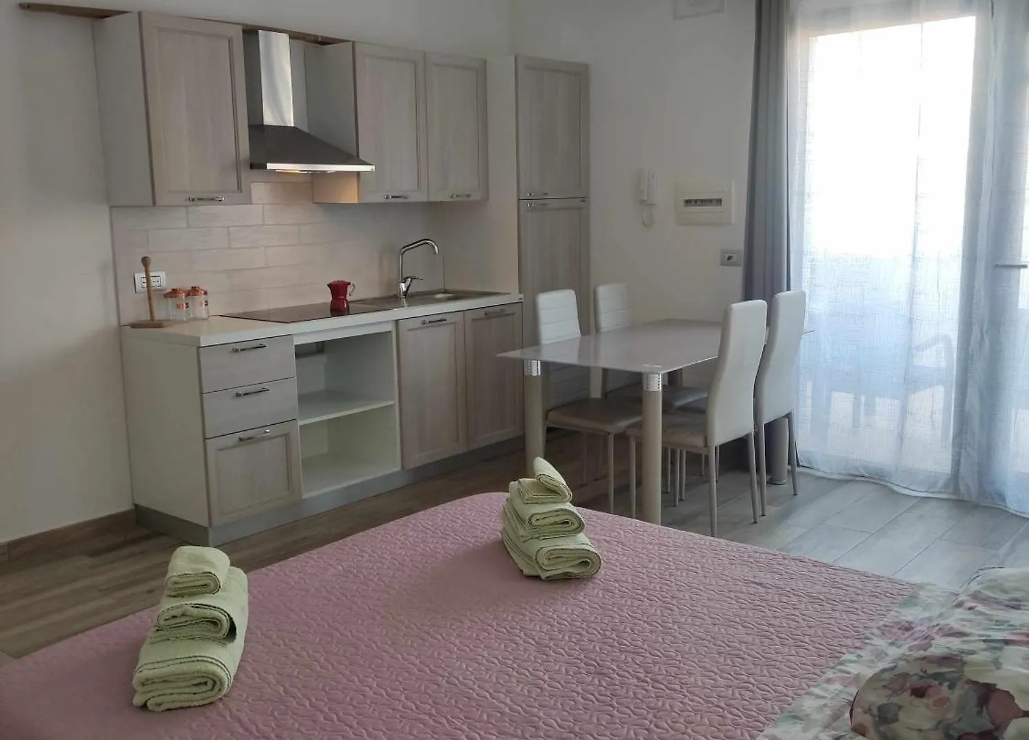 Gasthuis Villa Bianca Bb E Apartments Àrbatax