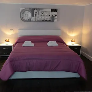 https://bb-la-torretta-chiaia.hotels-amalfi.com
