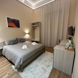 https://etna-vibes-home.catania-hotels.net
